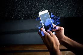 How to Hack Into an iPhone