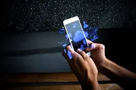 How to Hack Into an iPhone